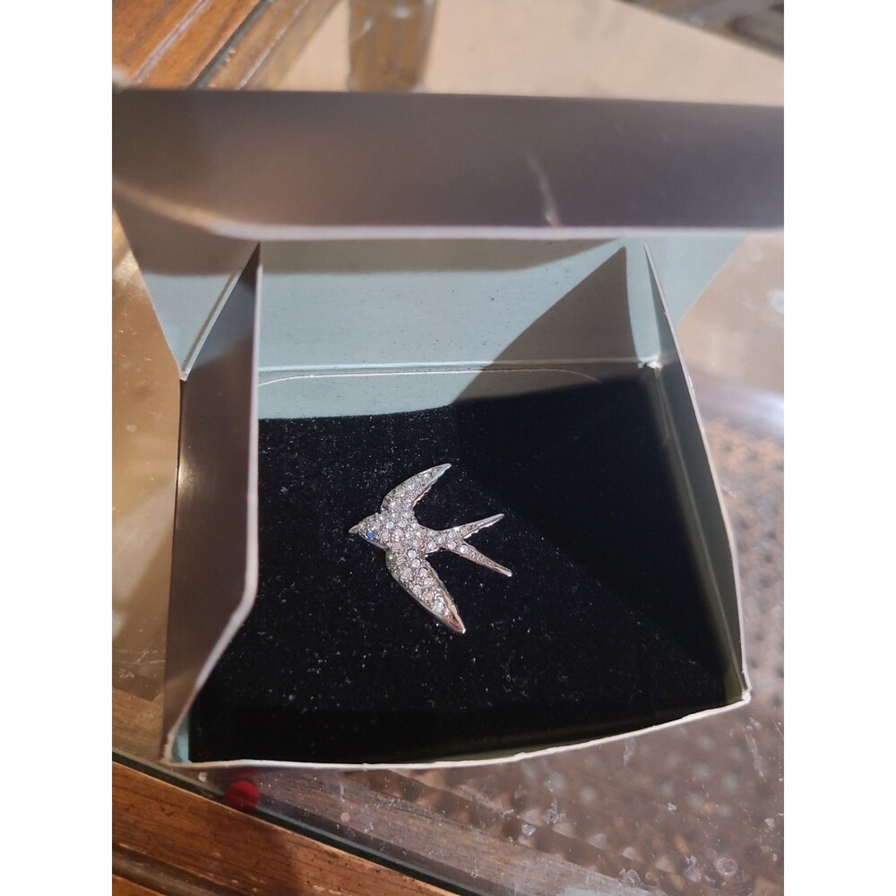 Vintage Smithsonian by AVON Rhinestone DOVE BIRD Brooch Pin